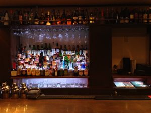 Bar Maison Main Counter